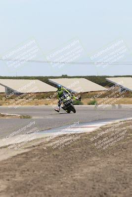 media/Aug-03-2025-TrackDaz (Sun) [[bf4a71acf9]]/B Group/1220pm (Wheelie Bump)/